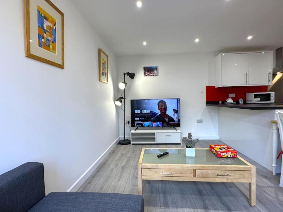 אוקספורד Charming New 2Br Detached House-Central Headington- Wi-Fi, Netflix, Top Location מראה חיצוני תמונה
